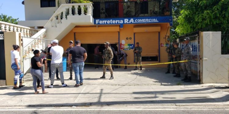 Desconocidos asesinan propietario de comercio en Santiago