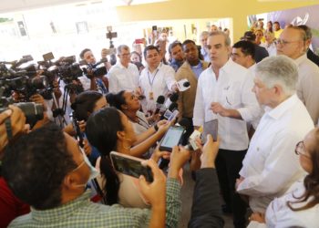 Presidente Abinader reitera combatirá narcotráfico y criminalidad