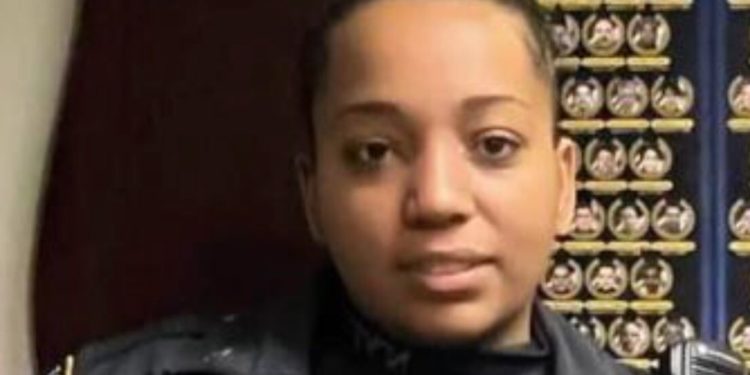 Policía dominicana en NY asesinada de varias puñaladas por su exesposo