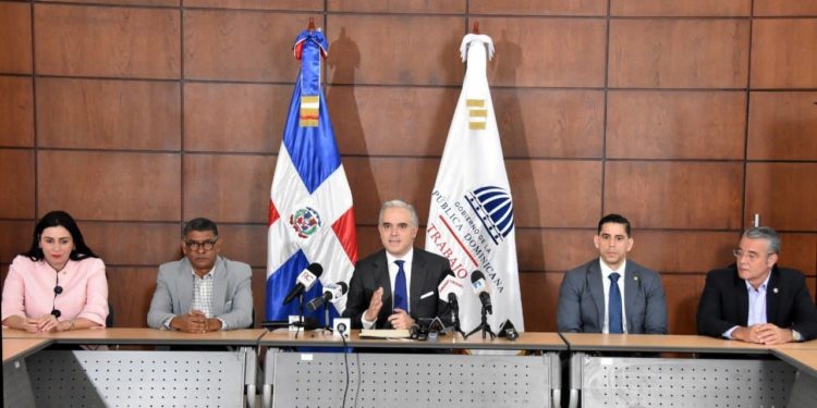 Consejo Nacional de Seguridad Social aprueba devolver más de RD$7 mil millones a trabajadores que no calificaban a pensión por edad