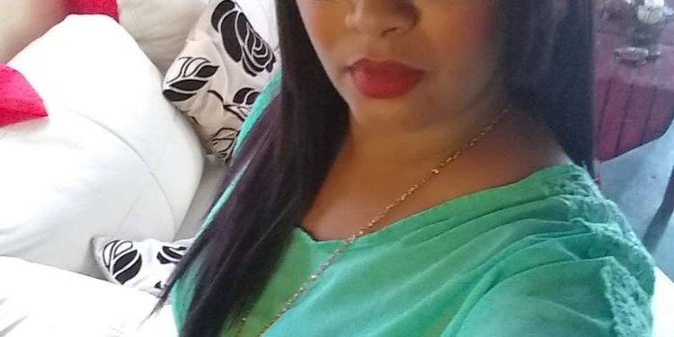 Envían a prision mujer acusada de estafar con un millón de pesos al Grupo Financiero de Bayaguana