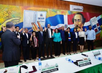 Juramentan miembros del Sistema Nacional Disciplinario de la Fuerza del Pueblo