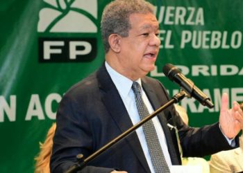Leonel Fernández asistirá este martes a la JCE a depositar padron de miembros de FP