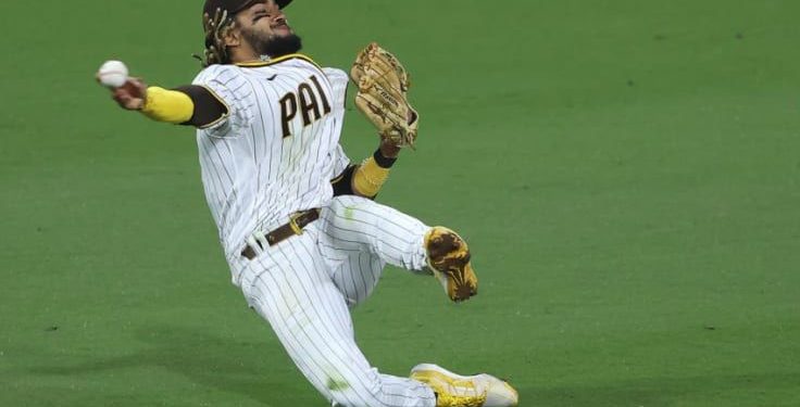 Permiten a Tatis Jr. intensificar sus entrenamientos defensivos