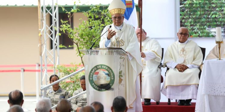 Monseñor Ozoria llama a miembros de Cusep a cultivar el espíritu de fe e integralidad de la vida
