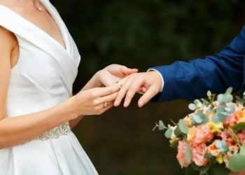 Descubrió que su esposo era una mujer luego de diez meses de matrimonio