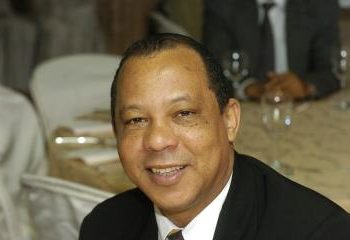 Falleció el periodista Leoncio Comprés