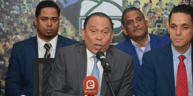 Fuerza del Pueblo sugiere aplicar subsidios a tarifa eléctrica de “población más vulnerable”, similares al de combustibles