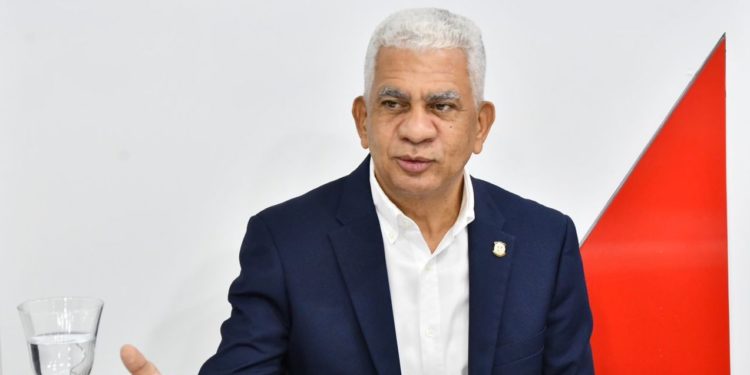 Senador Ricardo De los Santos agradece a Luis Abinader construcción de diversas obras en Sánchez Ramírez