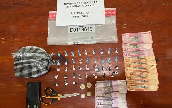 Apresan 10 y ocupan más de tres mil 500 gramos en allanamientos y operativos en La Altagracia