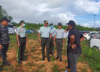 Director de la DIGESETT se presenta al Centro de Retención Vehicular donde fue asesinado cabo de la institución
