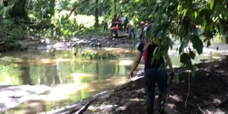 Hallan cuerpo de un niño que fue arrastrado por un río en Hato Mayor