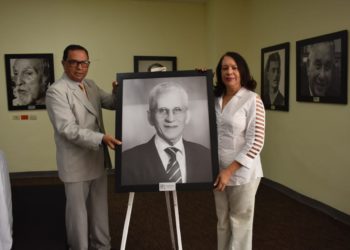 Aseguran instalación retrato de Bruno Rosario en la Biblioteca Nacional es un acto de justica y un reconocimiento a su labor