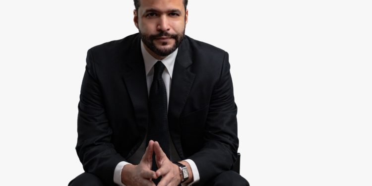 Rafael Paz promueve culminación del muro fronterizo y automatización en los sectores agrícola y construcción