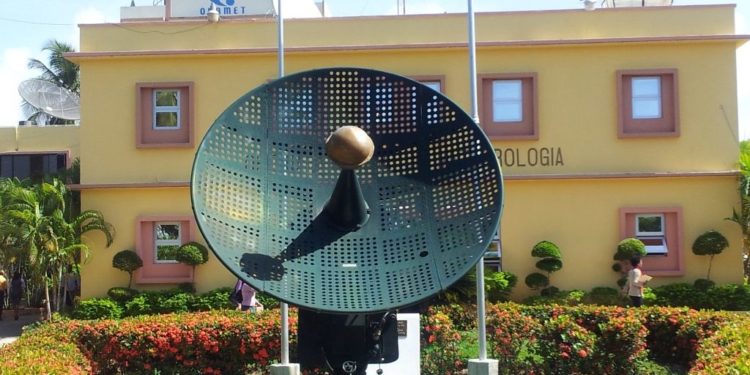 Onda tropical y vaguada inciden en las condiciones meteorológicas del país