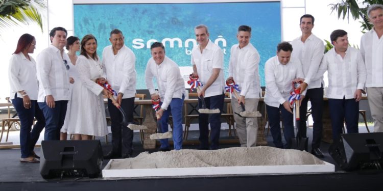 Presidente Abinader da primer palazo construcción terminal de cruceros en Samaná, con inversión superior a US$ 22 millones