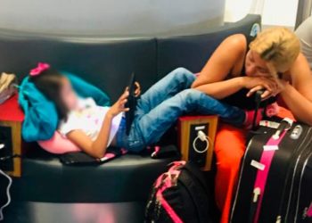 La Cancillería traerá a dominicana y su hija varadas en Turquía