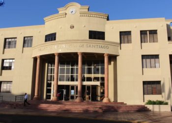 Condenan a 30 años a un hombre que mató a otro a la salida de tribunal de menores