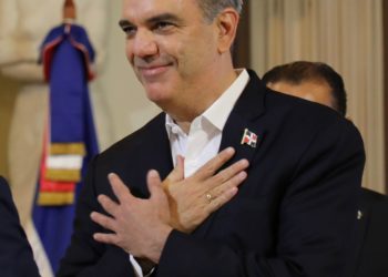 Presidente Abinader dice que ahora quien roba en el Estado, tendrá que devolver lo robado