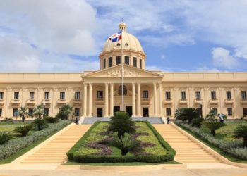 Presidente Abinader promulga ley propuesta por la Suprema Corte que habilita la justicia digital