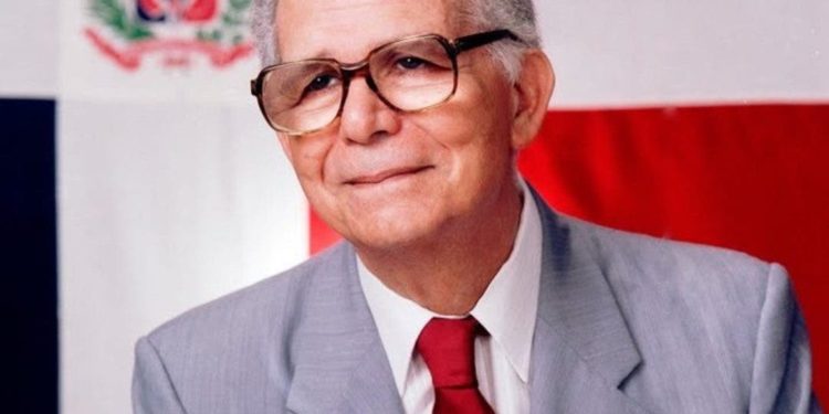 Hoy se cumplen 20 años de la muerte de Joaquín Balaguer