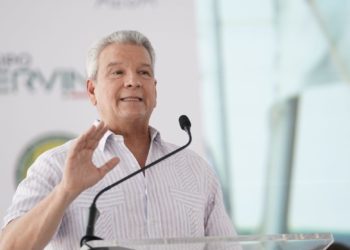 Macarrulla solicita licencia como Ministro de la Presidencia tras acusación de su hijo en caso Medusa