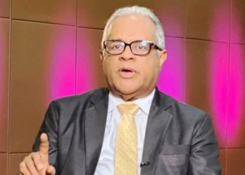 Rafael Sánchez Cárdenas: » Medicamentos de alto costo se gestionan “por debajo”