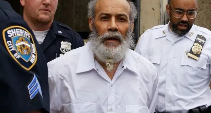 Retiran cargos contra dominicano que mató a su agresor en Nueva York