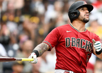 David Peralta cambiado de los D-backs a los Rays