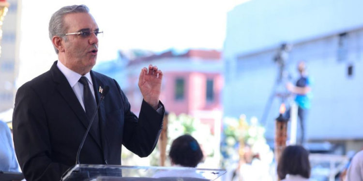 Abinader sobre la Virgen de la Altagracia: “Ella es nuestra madre y como tal intercede ante Dios para favorecer a sus hijos”