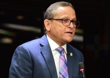 Diputado Darío Zapata pide a comunidad internacional asumir su rol