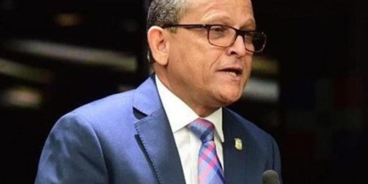 Diputado Darío Zapata pide a comunidad internacional asumir su rol