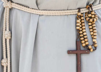 Investigan el caso de una ceremonia de ‘exorcismo’ en un campamento bíblico para niños en Canadá