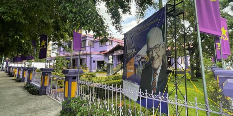 PLD se reunirá este lunes para pasar balance a la Comisión de Consulta de aspirantes presidenciales