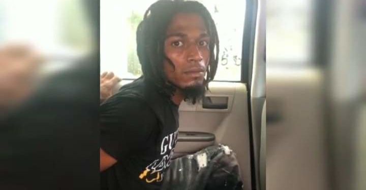 Atrapan supuesto atracador de Ferretería en San Pedro de Macoris