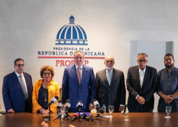 Neney anuncia integración de una Comisión de Observadores para licitaciones en Propeep