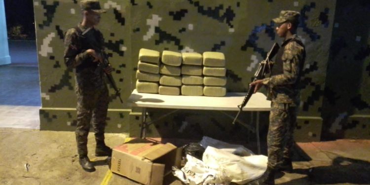 ERD incauta 16 paquetes de presunta droga en Dajabón