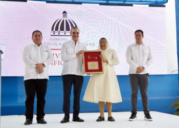 Presidente Abinader y Ministro Bonilla entregan el Hospital Docente Padre Billini