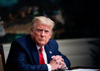 Trump dice que declarará en pesquisa de fiscal de Nueva York