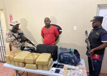 CESFronT decomisa aproximadamente 80 libras de un vegetal que se presume es marihuana en Elías Piña