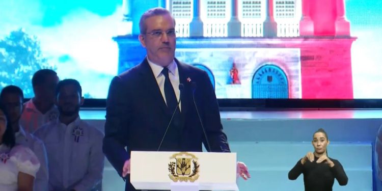 Abinader asegura que su gestión de Gobierno ha realizado inversiones transformadoras en obras públicas y de infraestructura