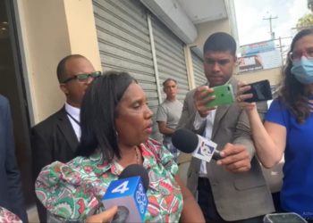 Familiares hombre muerto por agente PN en cuádruple asesinato piden interrogar a dos personas más