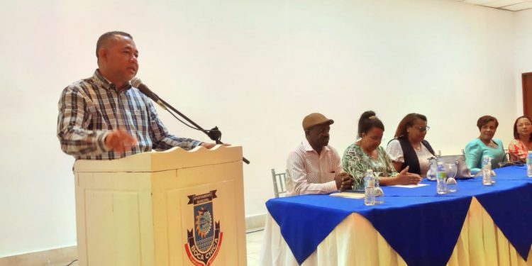 Ayuntamiento de Boca Chica realiza homenaje a maestros y maestras de larga trayectoria en el municipio