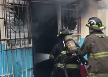Hombre le prende fuego a una vivienda porque la mujer se niega a volver con él