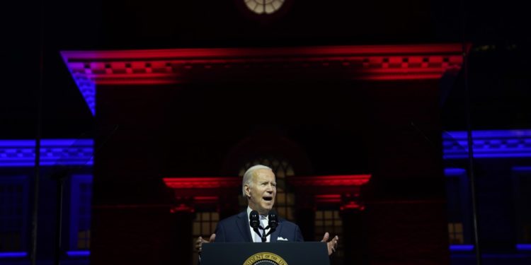 Biden a la nación: «La democracia no puede sobrevivir» bajo el extremismo liderado por Trump