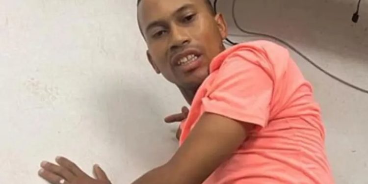 Tres meses prisión preventiva para policía mató 4 en Los Alcarrizos