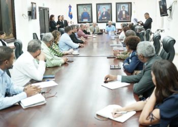 El MINERD instala comisión que revisará la Ley General de Educación