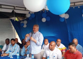 PRM juramenta en sus filas exdirigentes del PLD en Medina y la Cuchilla