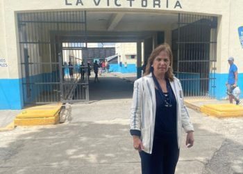 Fundación Mujeres por la Educación inaugura escuela universitaria en Penal de La Victoria
