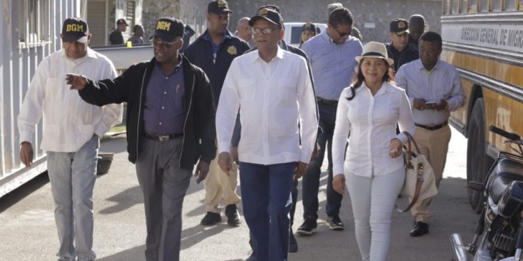 Director Migración inspecciona la frontera por Elías Piña y contacta efectiva labor de agentes migratorios